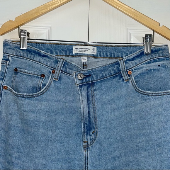 Abercrombie & fitch the ‘90s slim straight ultra high rise W32/14R/L31 - Picture 4 of 13